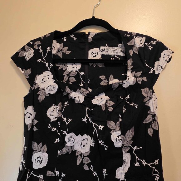 Hell Bunny Vixen Black Floral Dress with Pockets M - Picture 2 of 6